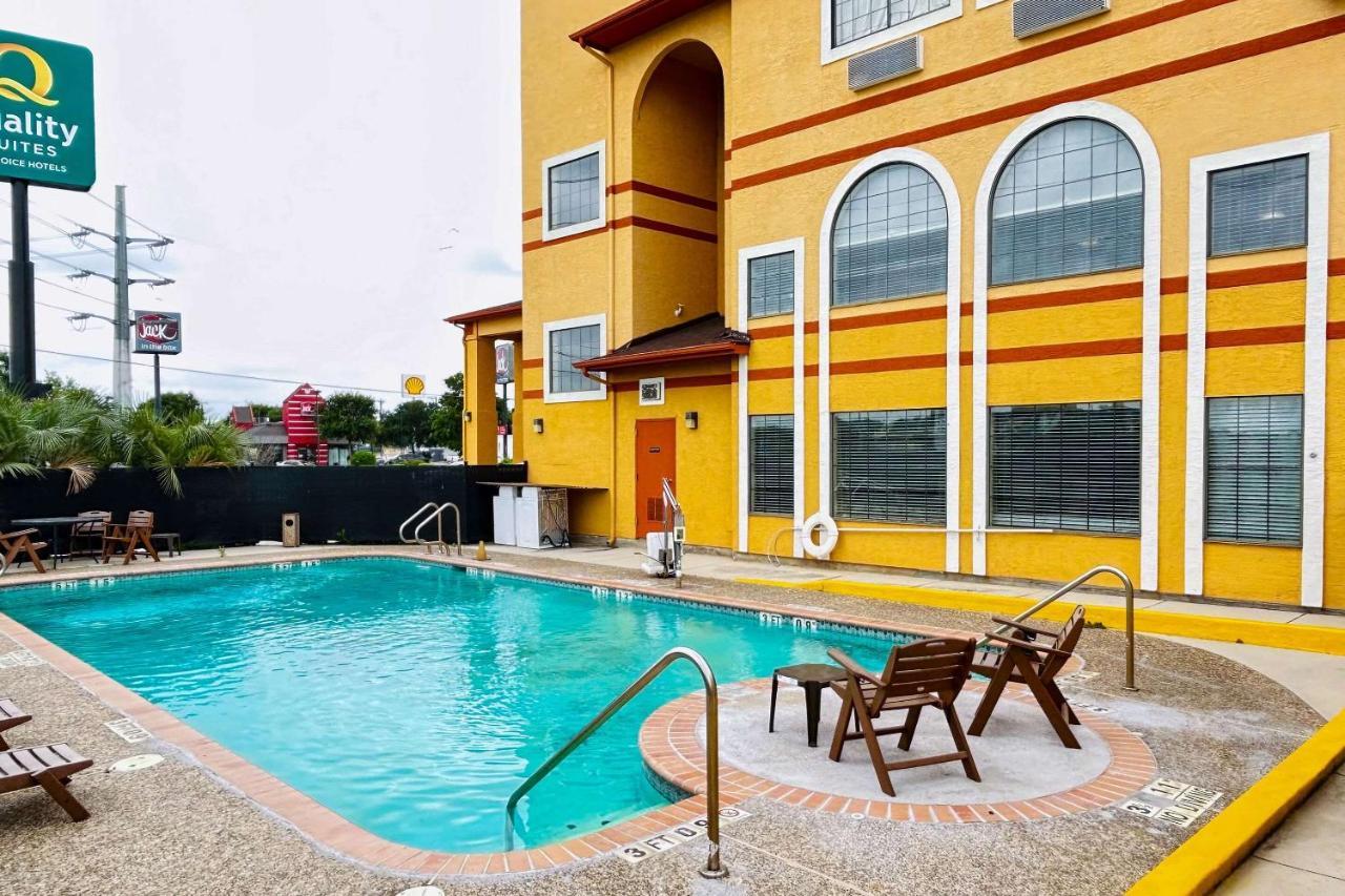 Quality Suites San Antonio Extérieur photo